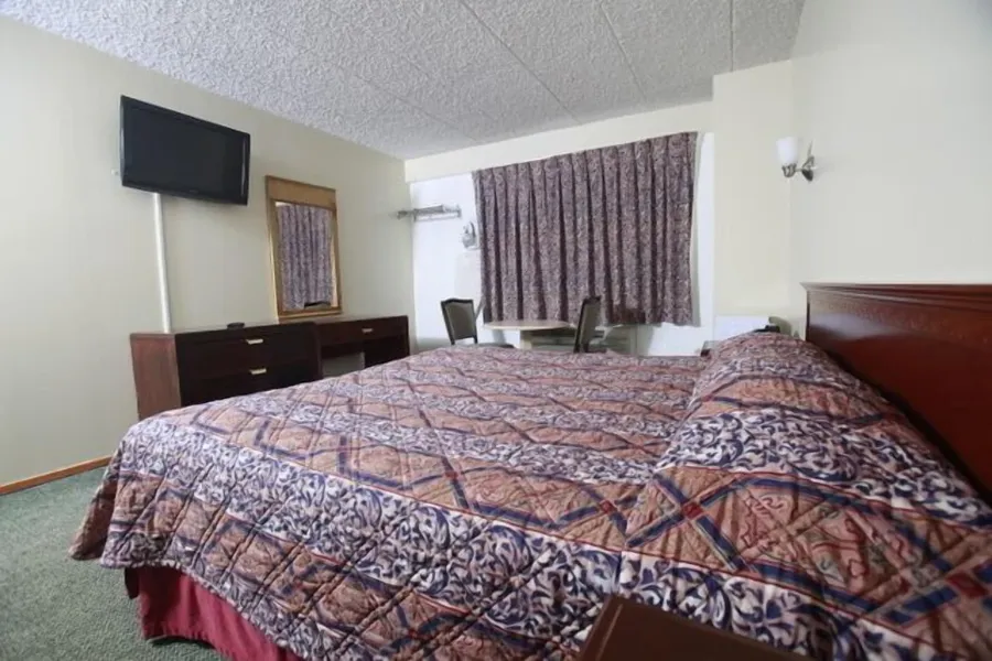 Meadowbrook Motor Lodge hotel detail image 6