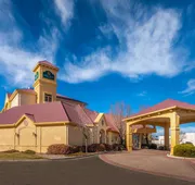 La Quinta Inn & Suites by Wyndham Pueblo hotel detail image 3