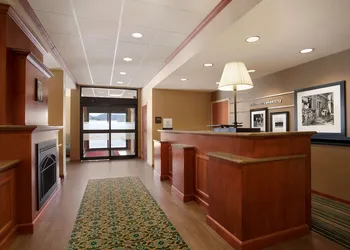 Hampton Inn By Hilton Canon City hotel thumbnail 2