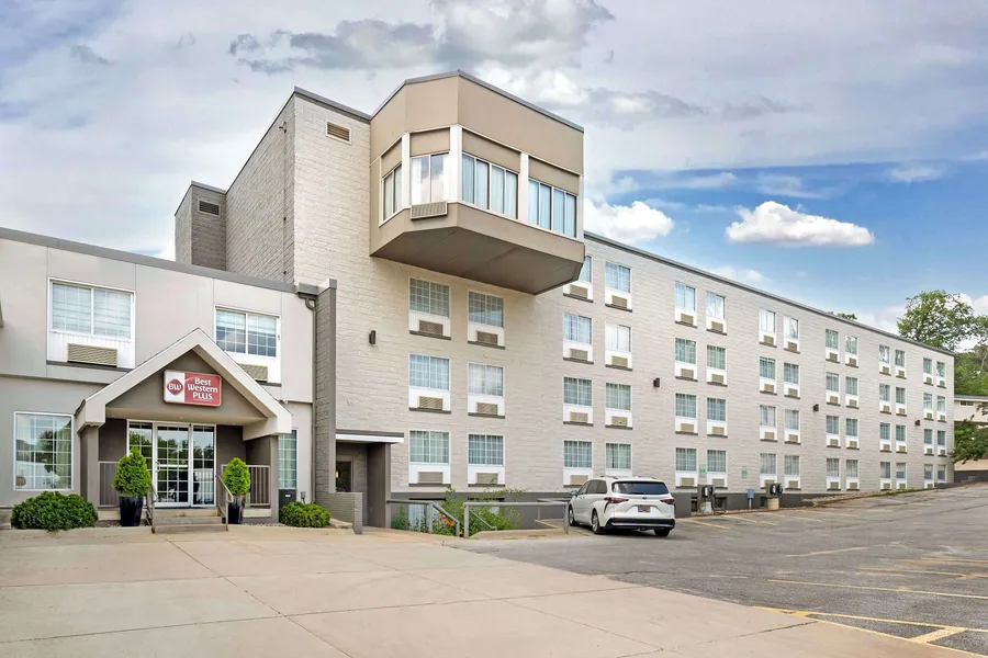 Best Western Plus Longbranch Hotel & Convention Center hotel detail image 2