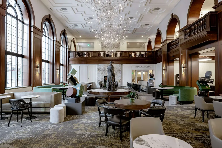 Hotel Fort Des Moines, Curio Collection by Hilton hotel detail image 6