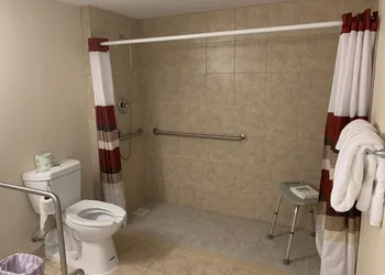 Red Roof Inn Clearfield hotel thumbnail 8