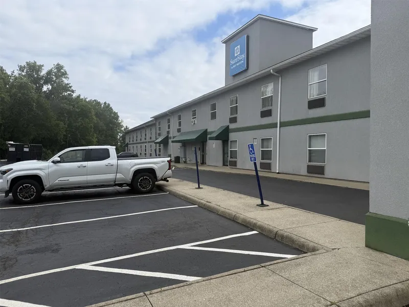 Surestay By Best Western Obetz Rickenbacker Airport hotel detail image 2