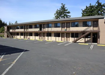 Silver Sands Motel hotel thumbnail 8