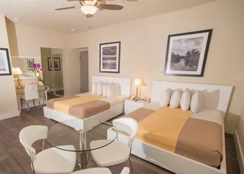 Ocean Five Hotel hotel thumbnail 8