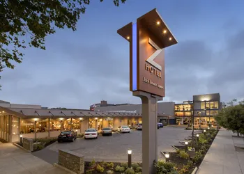 Z Hotel Jack London Square hotel thumbnail 2