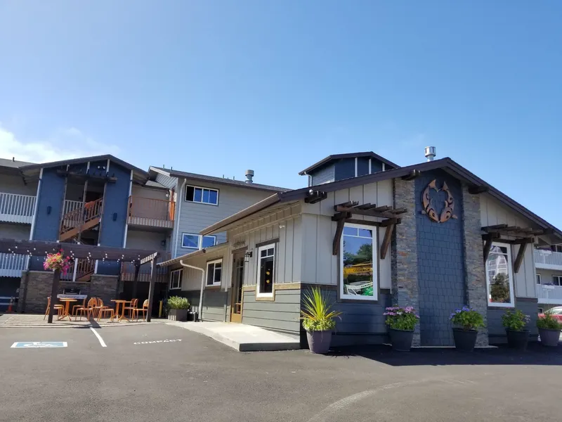 The Coho Oceanfront Lodge hotel detail image 2