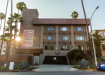 Shelter Hotel Los Angeles hotel thumbnail 3