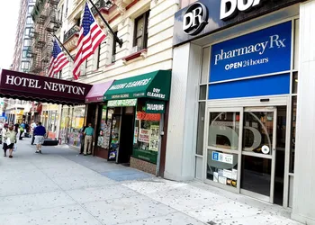 Hotel Newton (CLOSED) hotel thumbnail 2