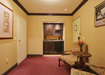 Hotel Newton (CLOSED) hotel thumbnail 6