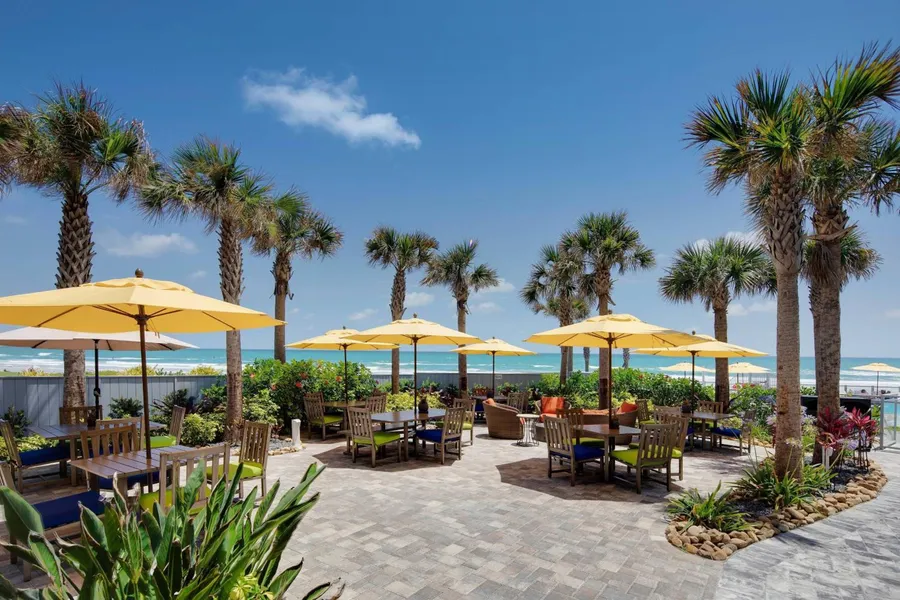 Delta Hotels by Marriott Daytona Beach hotel detail image 2