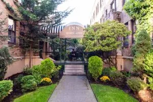 Inn At Queen Anne hotel thumbnail 6