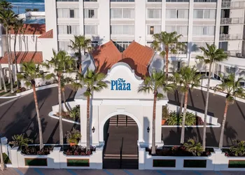 Plaza Resort & Spa hotel thumbnail 2