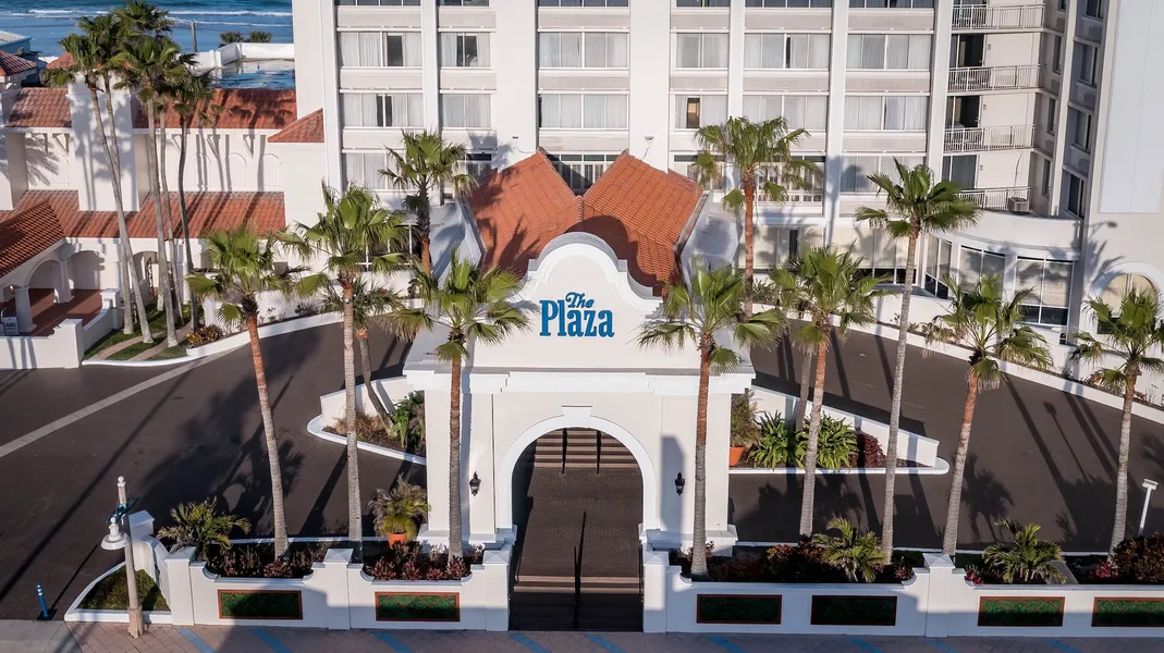 Plaza Resort & Spa hotel detail image 2