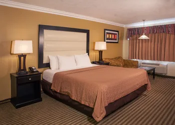 Desert Quail Inn Sedona at Bell Rock hotel thumbnail 8
