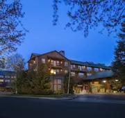 Heathman Lodge hotel detail image 3