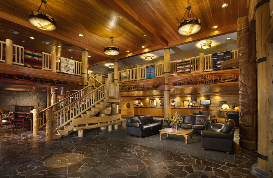 Heathman Lodge hotel detail image 6
