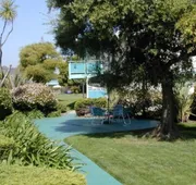 Coral Reef Inn & Suites hotel detail image 4