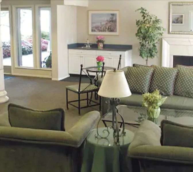 Coral Reef Inn & Suites hotel detail image 6