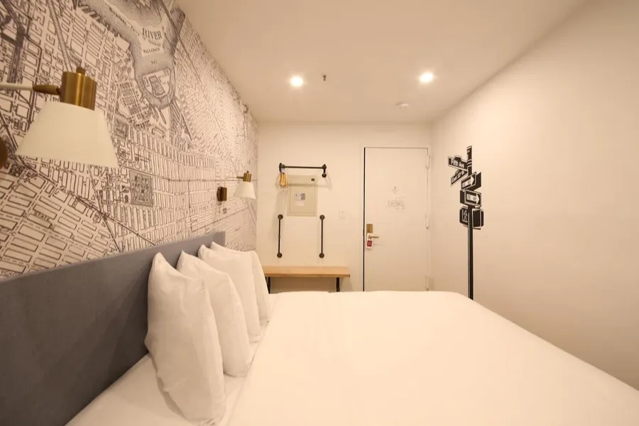 Doxie Hotel hotel detail image 6