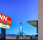 Inn At The Convention Center hotel detail image 3
