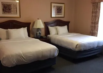 Columbia Club hotel thumbnail 5