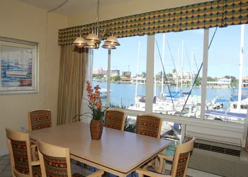Chart House Suites and Marina hotel thumbnail 8