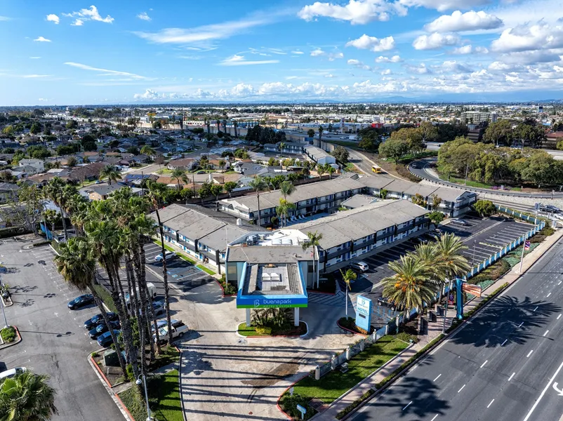 The Buena Park Hotel & Suites hotel detail image 6