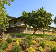Carlton Oaks Lodge, an Ascend Collection Hotel hotel detail image 4