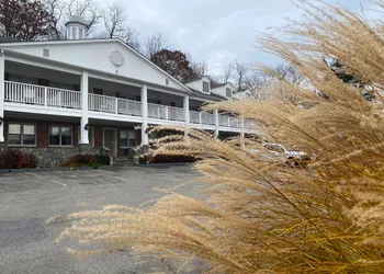 Inn on the Hudson hotel thumbnail 5