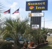Sunset Inn hotel detail image 5
