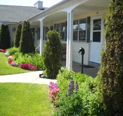 Glass House Inn Erie Near I-90 & I-79 hotel detail image 7