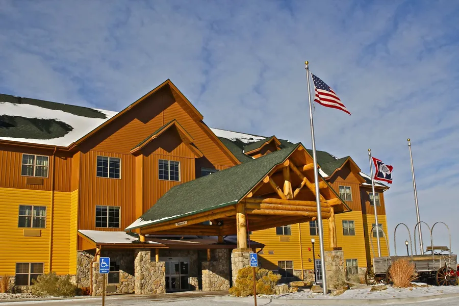 Arbuckle Lodge hotel detail image 2
