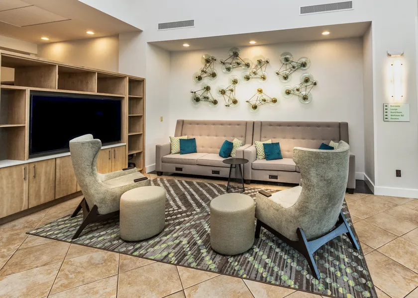 Holiday Inn & Suites Memphis - Wolfchase Galleria by IHG hotel detail image 6