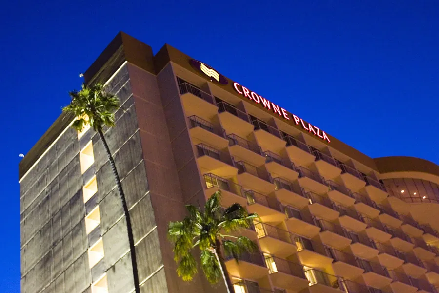 Crowne Plaza Ventura Beach by IHG hotel detail image 2