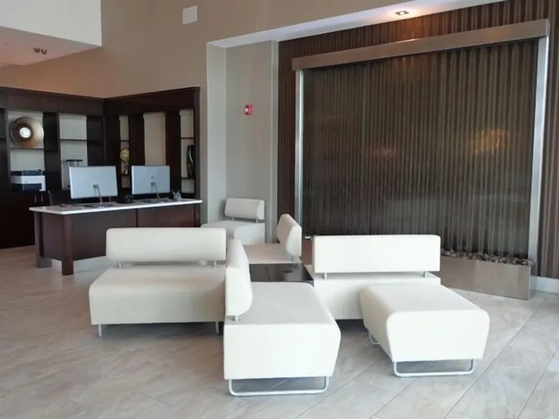 Holiday Inn Austin Airport by IHG hotel detail image 6