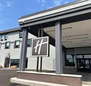 Holiday Inn St Louis SW - Route 66 by IHG hotel detail image 3