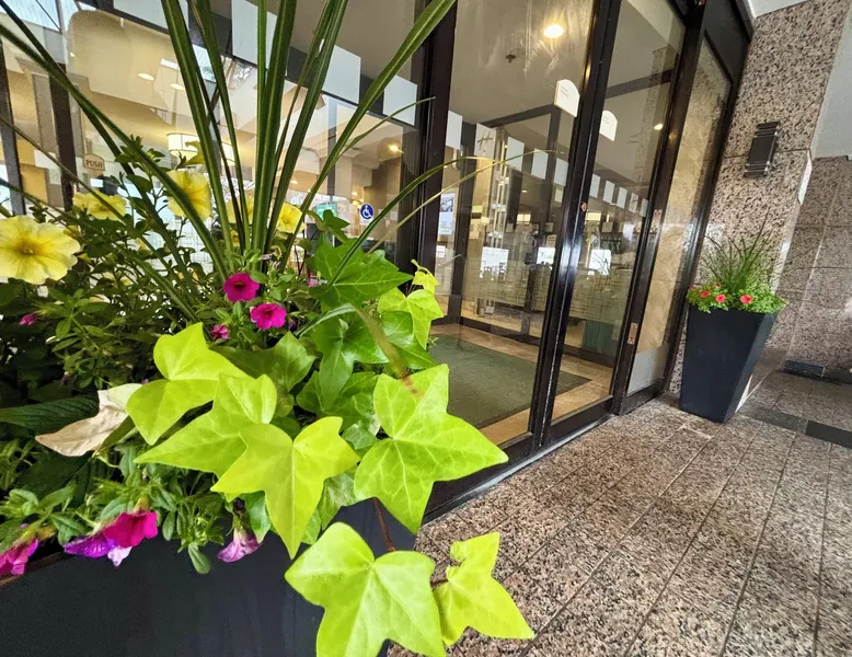 Holiday Inn Toronto - Int'l Airport by IHG hotel detail image 2