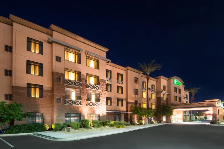 Holiday Inn & Suites Goodyear - West Phoenix Area by IHG hotel detail image 2