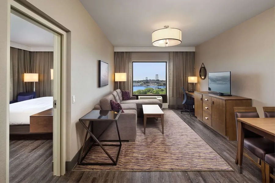 DoubleTree By Hilton Halifax Dartmouth hotel detail image 6
