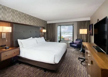 DoubleTree By Hilton Halifax Dartmouth hotel thumbnail 7