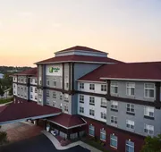 Holiday Inn Hotel & Suites Madison West - Middleton by IHG hotel detail image 4