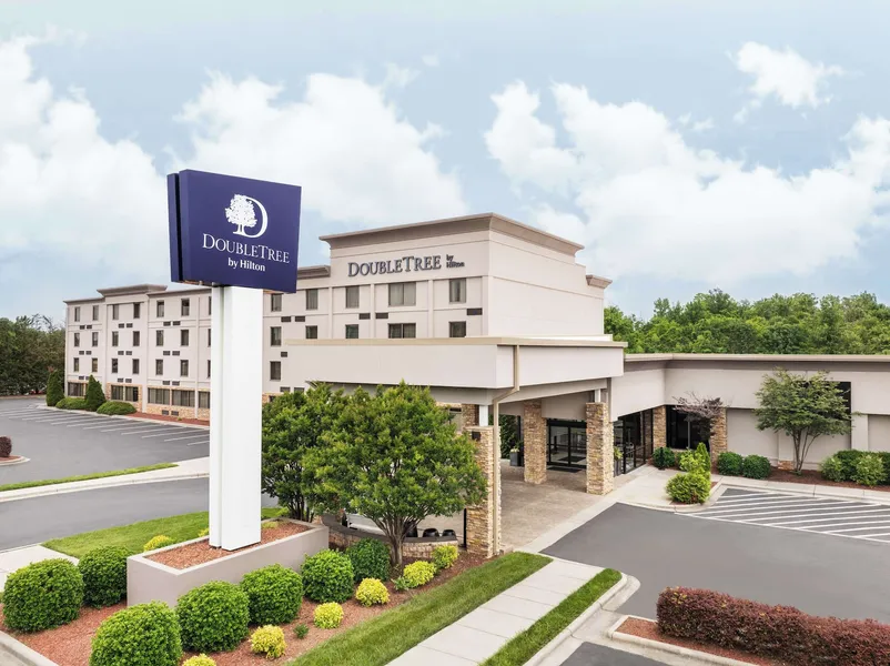 DoubleTree by Hilton Greensboro Airport hotel detail image 2