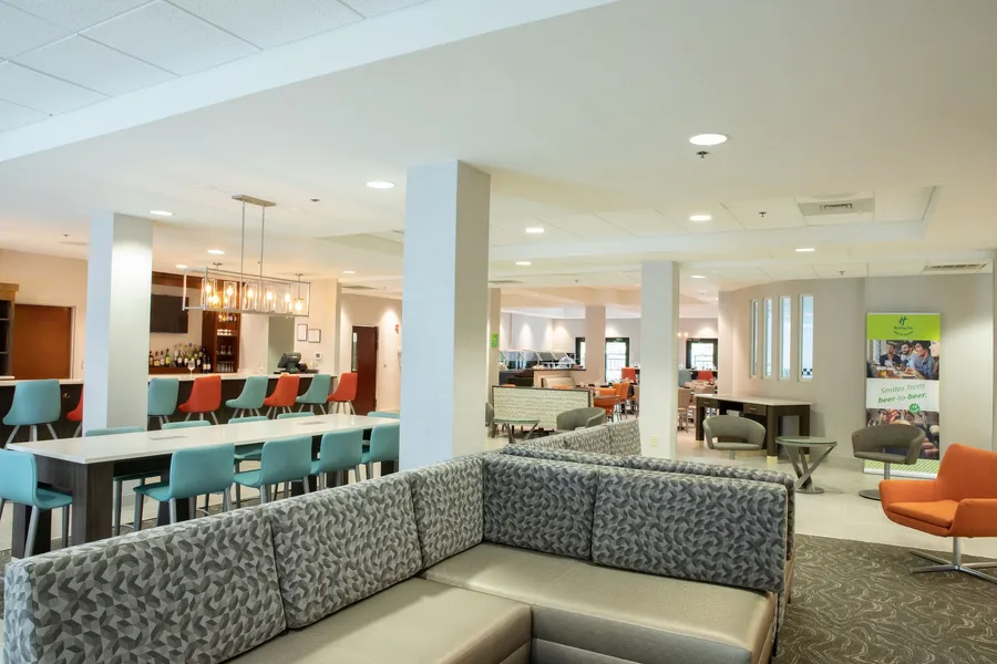 Holiday Inn Hotel & Suites Raleigh / Cary by IHG hotel detail image 6