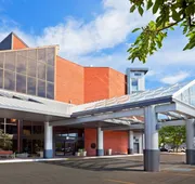 Holiday Inn Oakville Centre by IHG hotel detail image 4