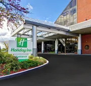 Holiday Inn Oakville Centre by IHG hotel detail image 5