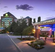 Holiday Inn Hotel & Suites Oakville @ Bronte by IHG hotel detail image 3