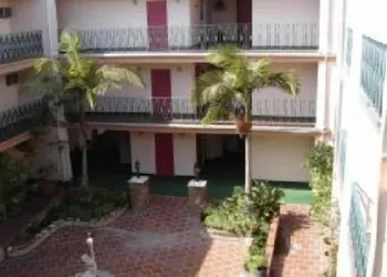Royal Century Hotel hotel thumbnail 3