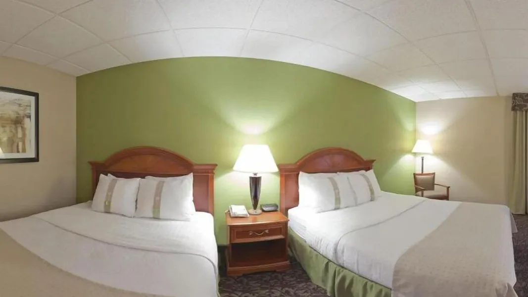Quality Inn & Suites Downtown Mansfield hotel detail image 2