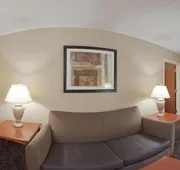 Quality Inn & Suites Downtown Mansfield hotel detail image 3